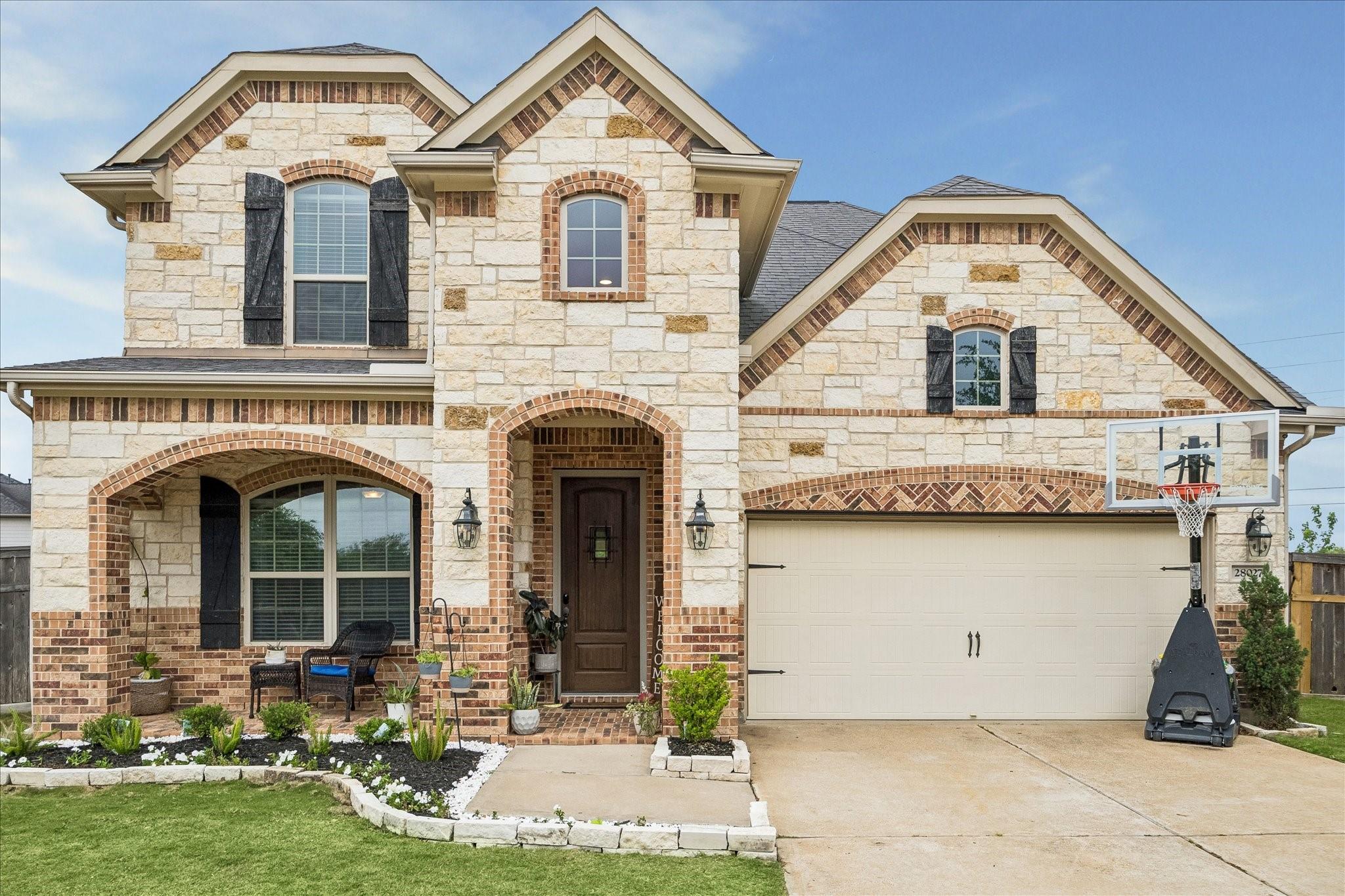 28027 Silver Dawn Court