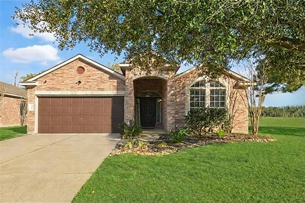 Photo of 21300 Heritage Forest Lane, Porter, TX 77365 (MLS # 26398032)