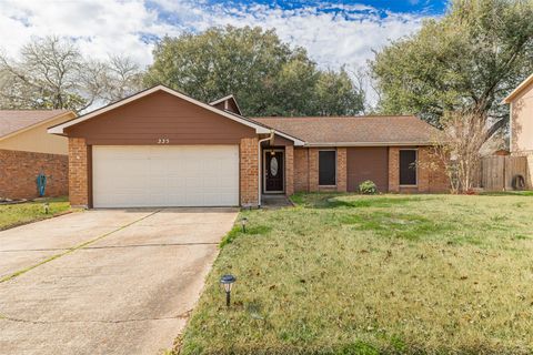 Photo of 335 William Morton Drive, Richmond, TX 77406 (MLS # 60951841)