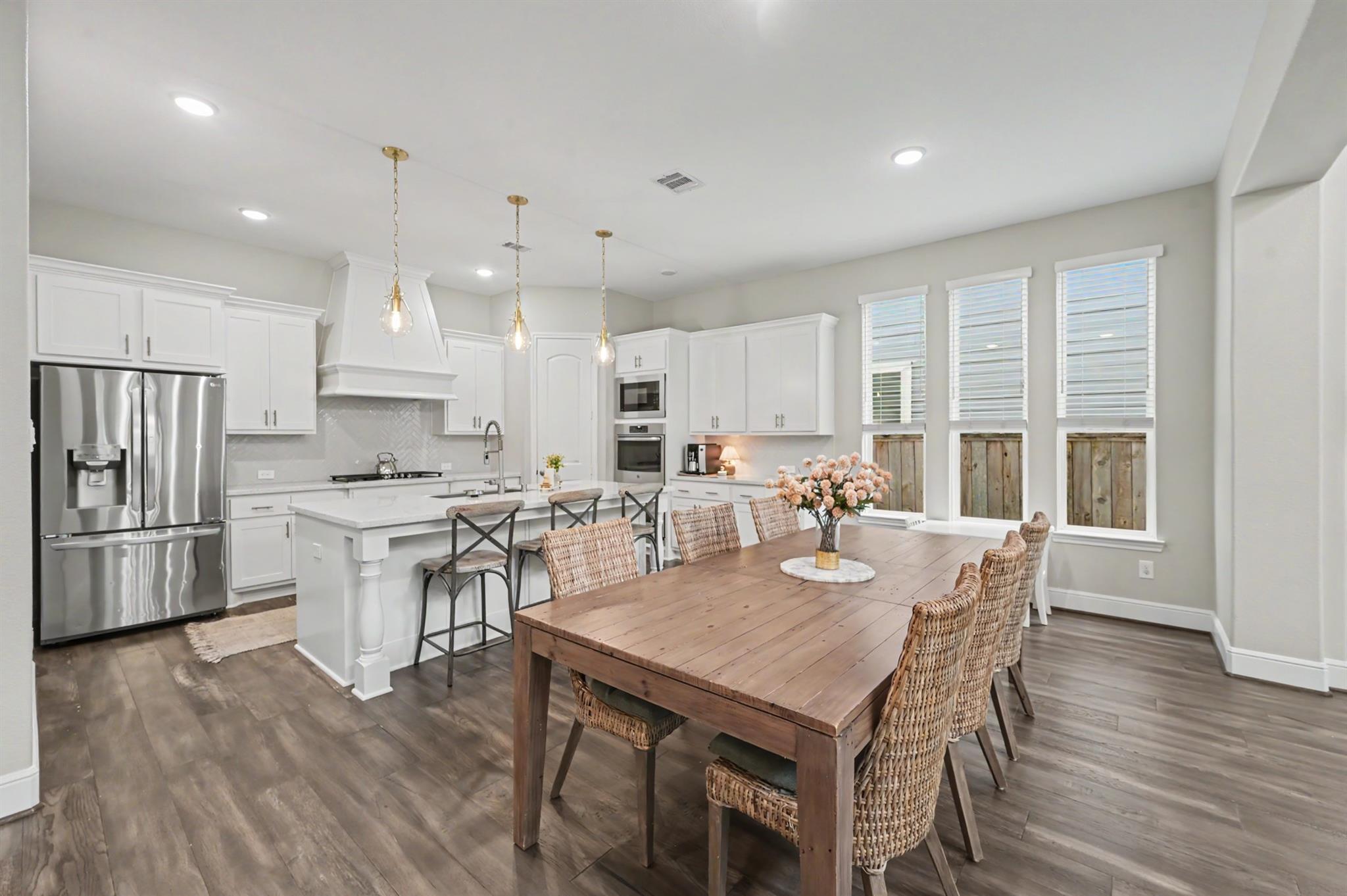 35 W Sawyer Ridge Drive
