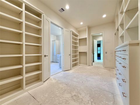 Tiny photo for 2203 Cheshire Lane, Houston, TX 77018 (MLS # 79329334)