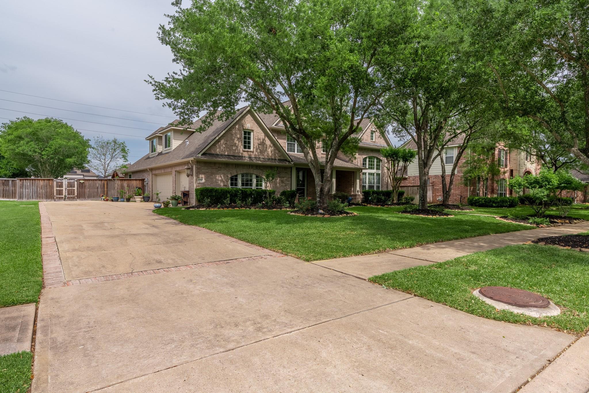 1335 Lake Grayson Drive