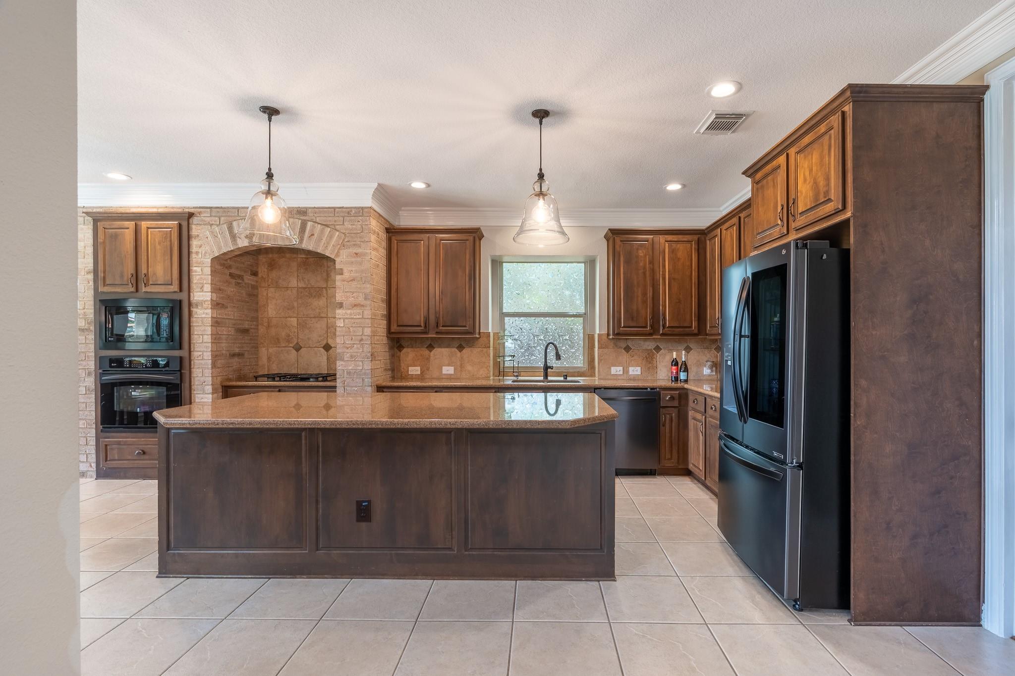 1335 Lake Grayson Drive