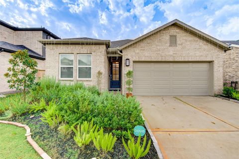 Photo of 9727 Arrigoni Creek Drive, Cypress, TX 77433 (MLS # 14992072)