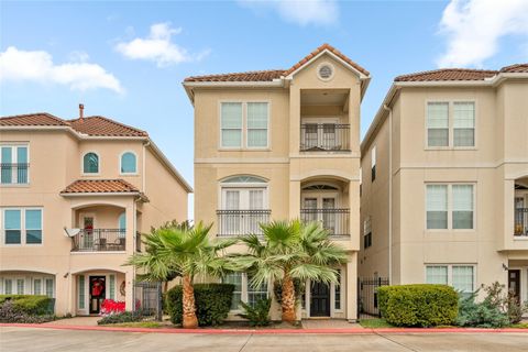 7118 Windwater Parkway N Houston TX 77036