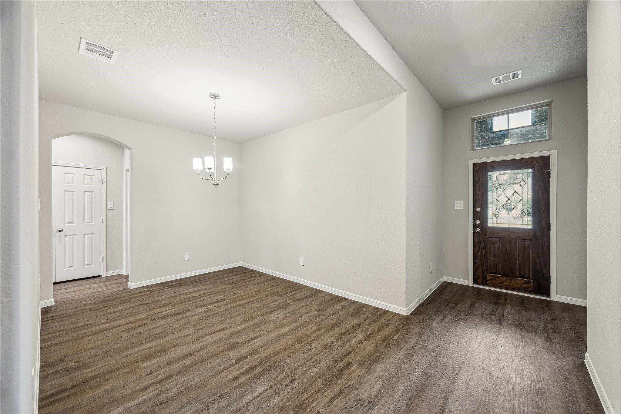 935 Golden Willow Lane