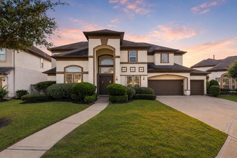 Photo of 5807 Yarrow Creek Court, Sugar Land, TX 77479 (MLS # 52213546)