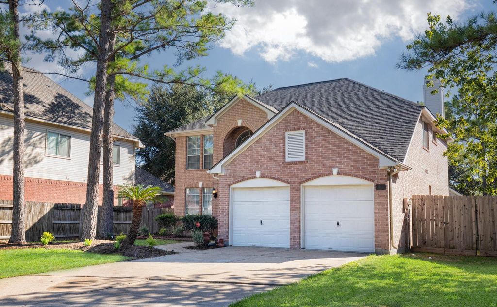 Photo of 18135 Somerset Knolls, Houston, TX 77094 (MLS # 68965214)