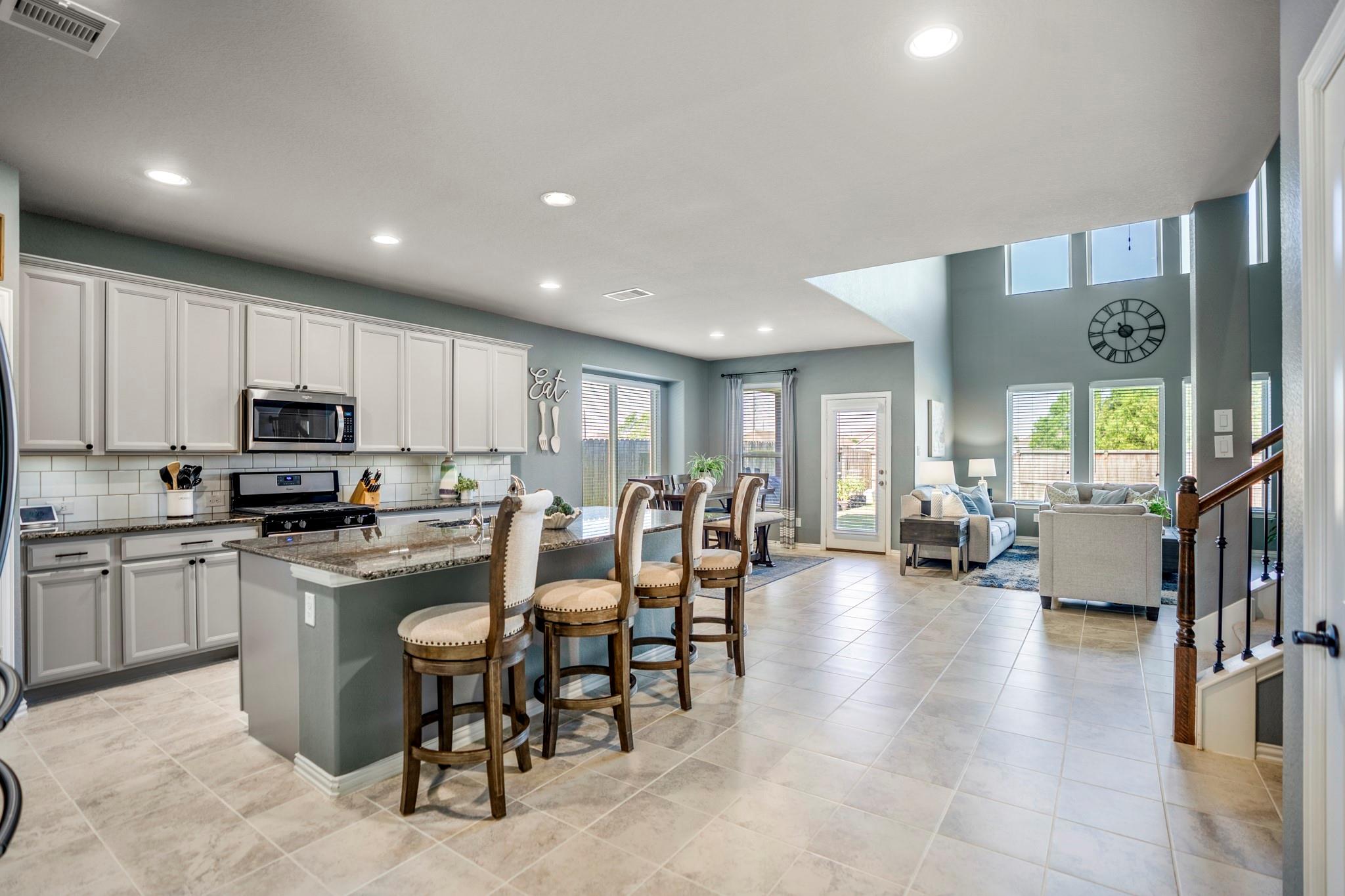 8919 Texas Honeysuckle Trail