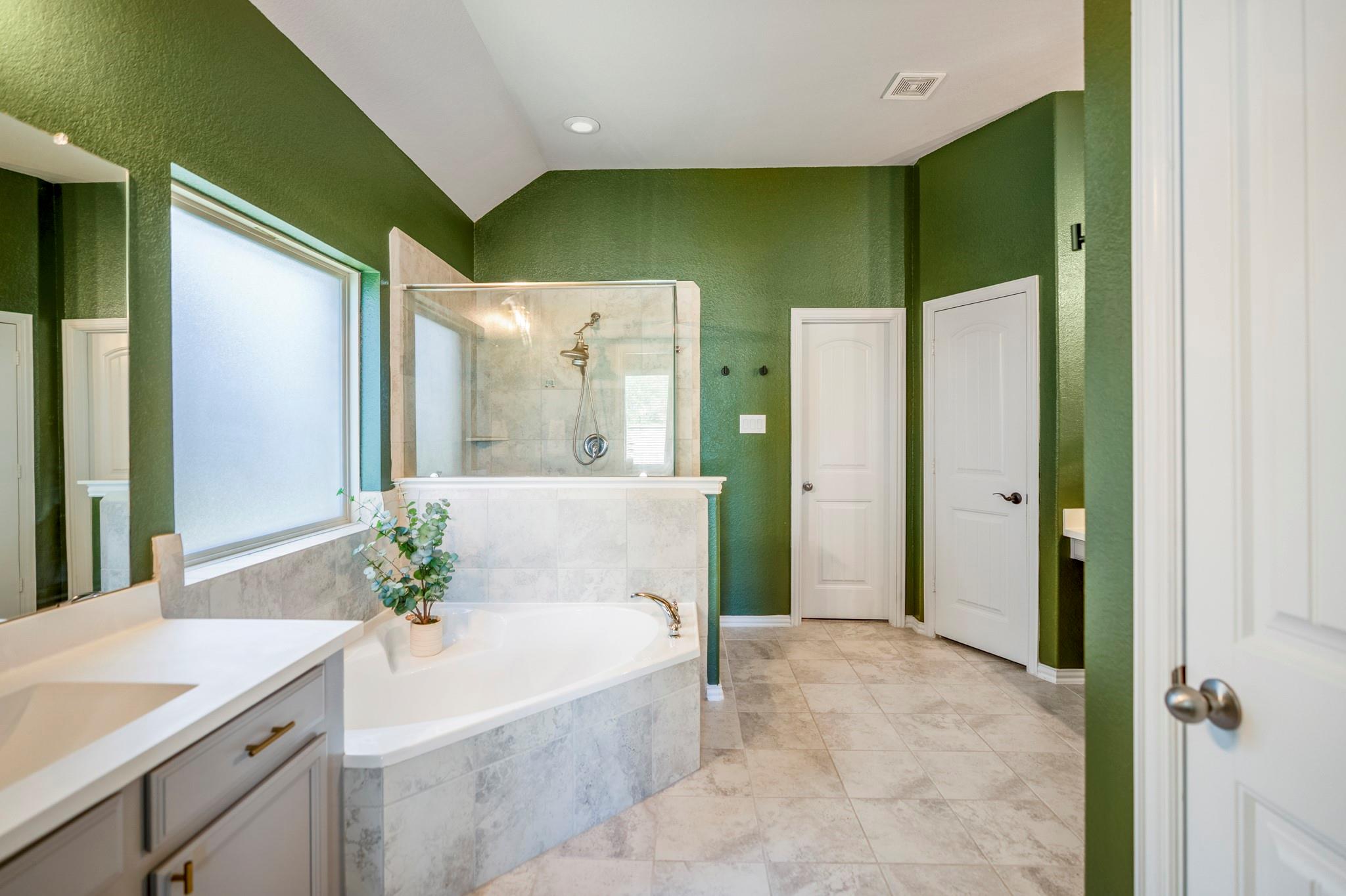 8919 Texas Honeysuckle Trail