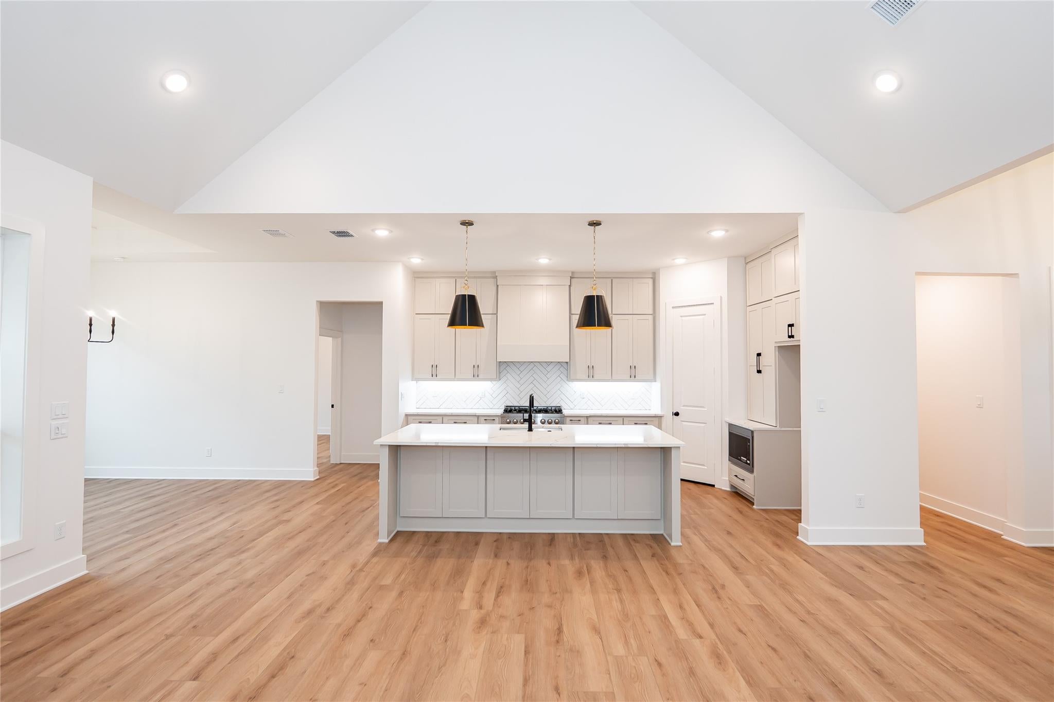 4621 Flat Creek Cove