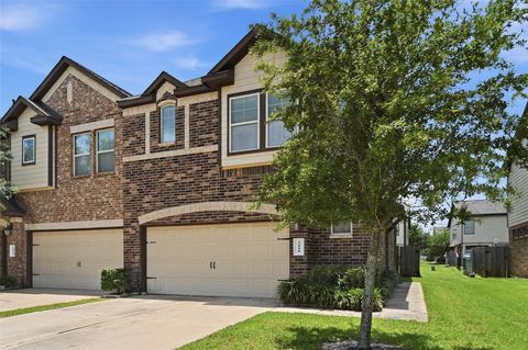 Photo of 3418 Harvest Meadow Lane, Rosenberg, TX 77471 (MLS # 2029487)