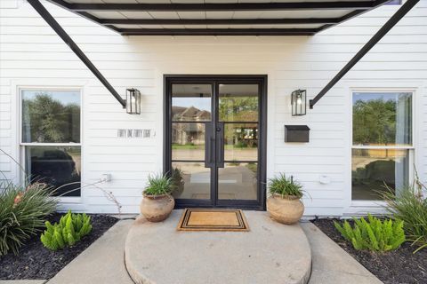 Photo of 4148 Bissonnet Street, West University, TX 77005 (MLS # 94622519)