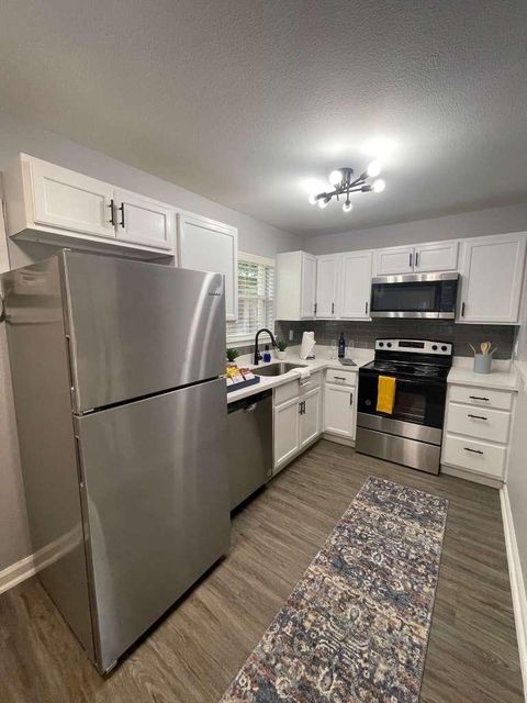 1223 W 25th Street 1 Houston TX 77008