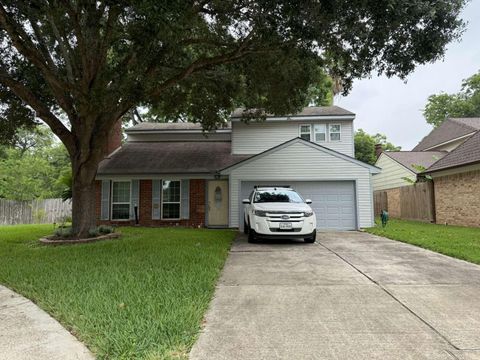Photo of 2311 Trail Wood Lane, Richmond, TX 77406 (MLS # 97771795)