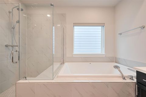 Tiny photo for 5308 S Capitol Street, Houston, TX 77023 (MLS # 56276210)