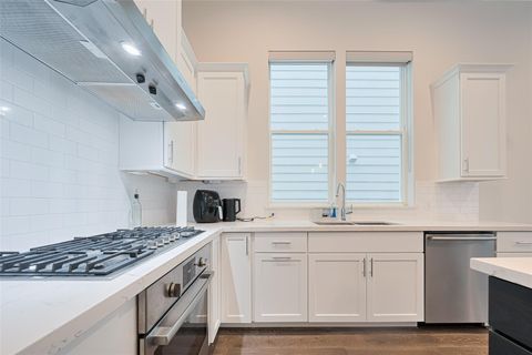 Tiny photo for 5308 S Capitol Street, Houston, TX 77023 (MLS # 56276210)