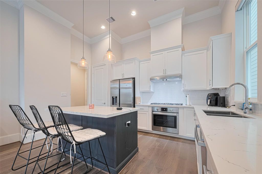 Photo of 5308 S Capitol Street, Houston, TX 77023 (MLS # 56276210)