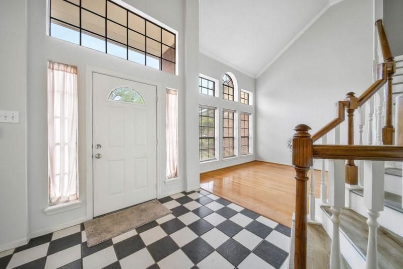 6414 Oakburl Court