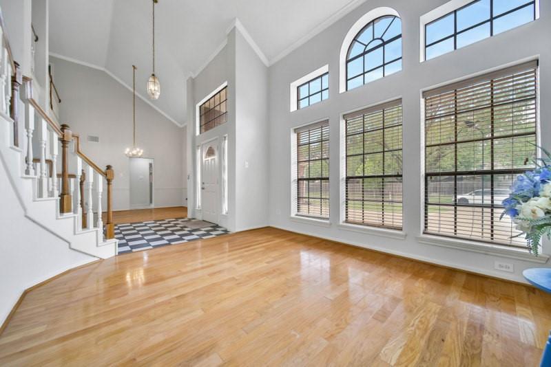 6414 Oakburl Court