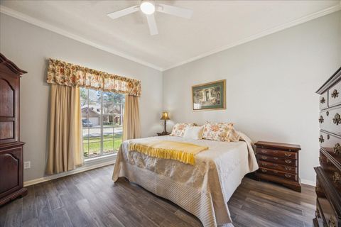 Tiny photo for 14418 Sycamore Lake Road, Houston, TX 77062 (MLS # 68328860)