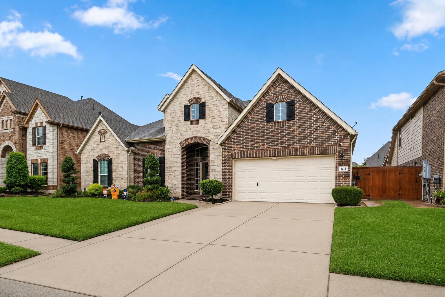 4313 Ashley Lane