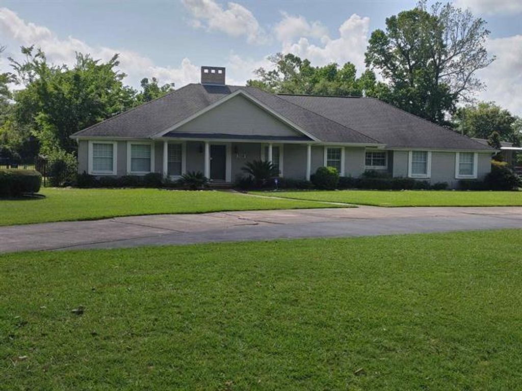 Photo of 310 Junker Road, Beaumont, TX 77707 (MLS # 88938625)