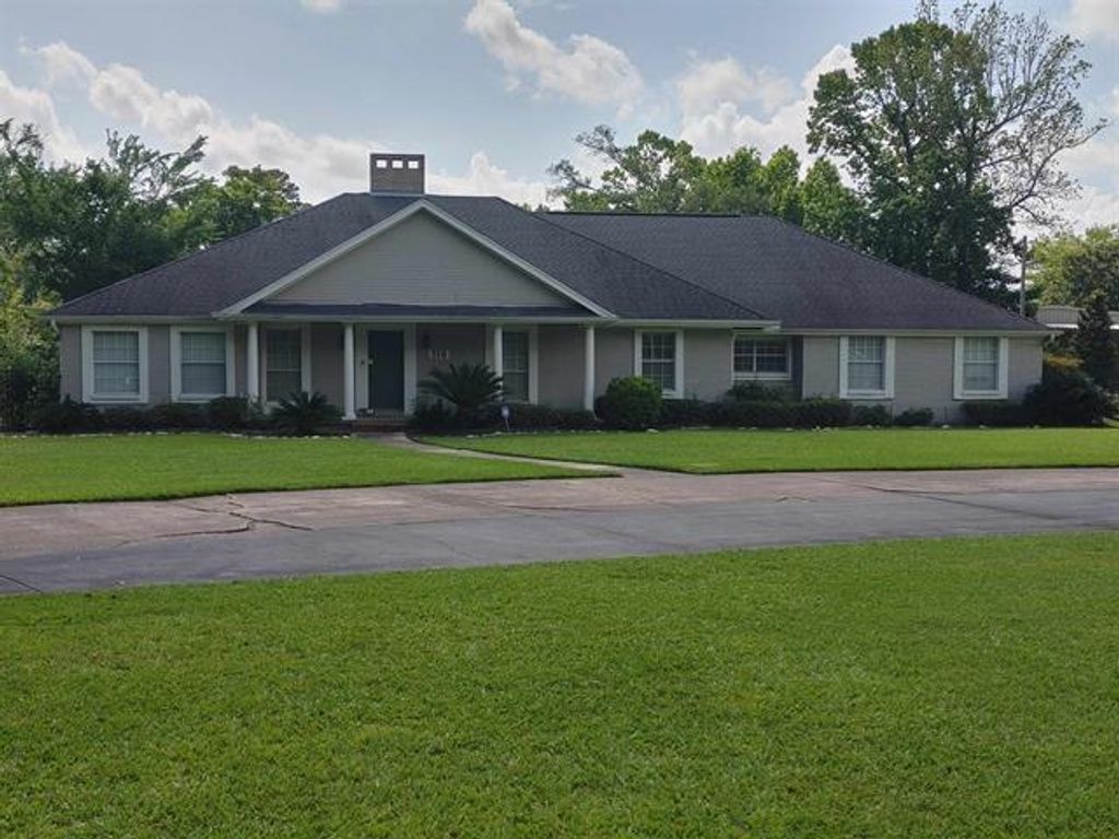 Photo of 310 Junker Road, Beaumont, TX 77707 (MLS # 88938625)