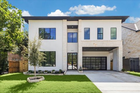 Photo of 5321 Navarro Street, Houston, TX 77056 (MLS # 63636203)