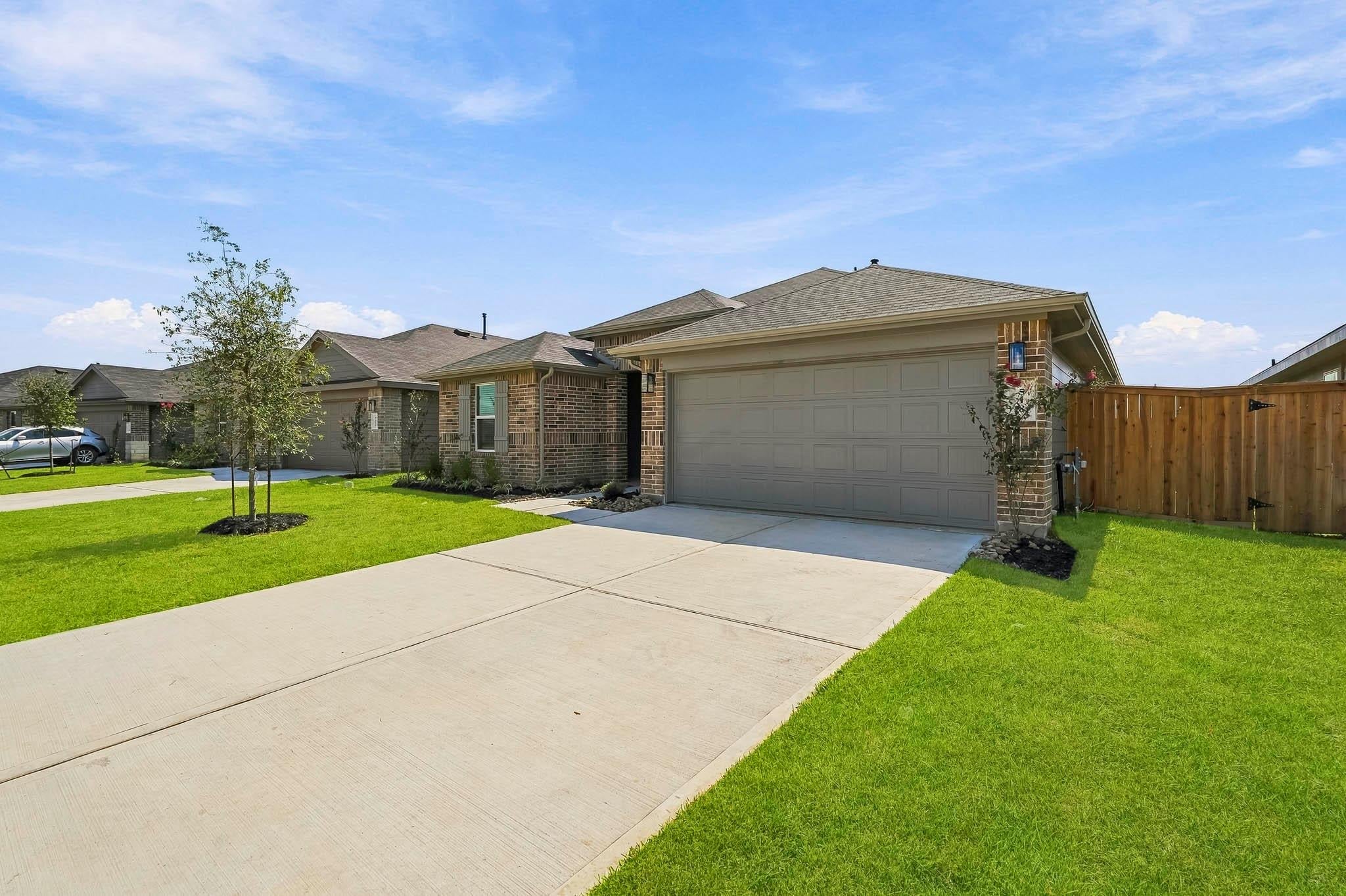 518 Palm Crest Court