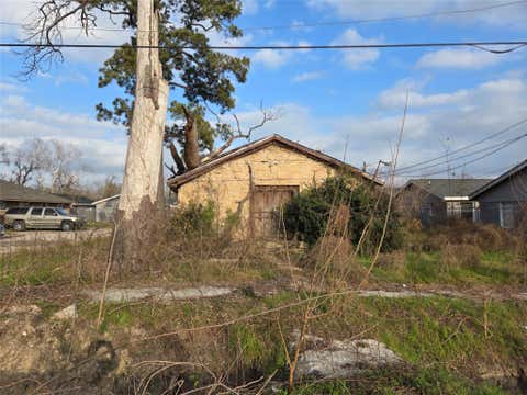 Photo of 8112 Autumn Lane, Houston, TX 77016 (MLS # 96321938)