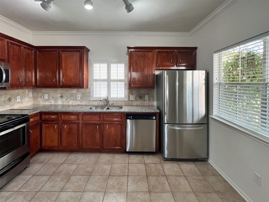 Photo of 1324 Dennis Street, Houston, TX 77004 (MLS # 17965541)