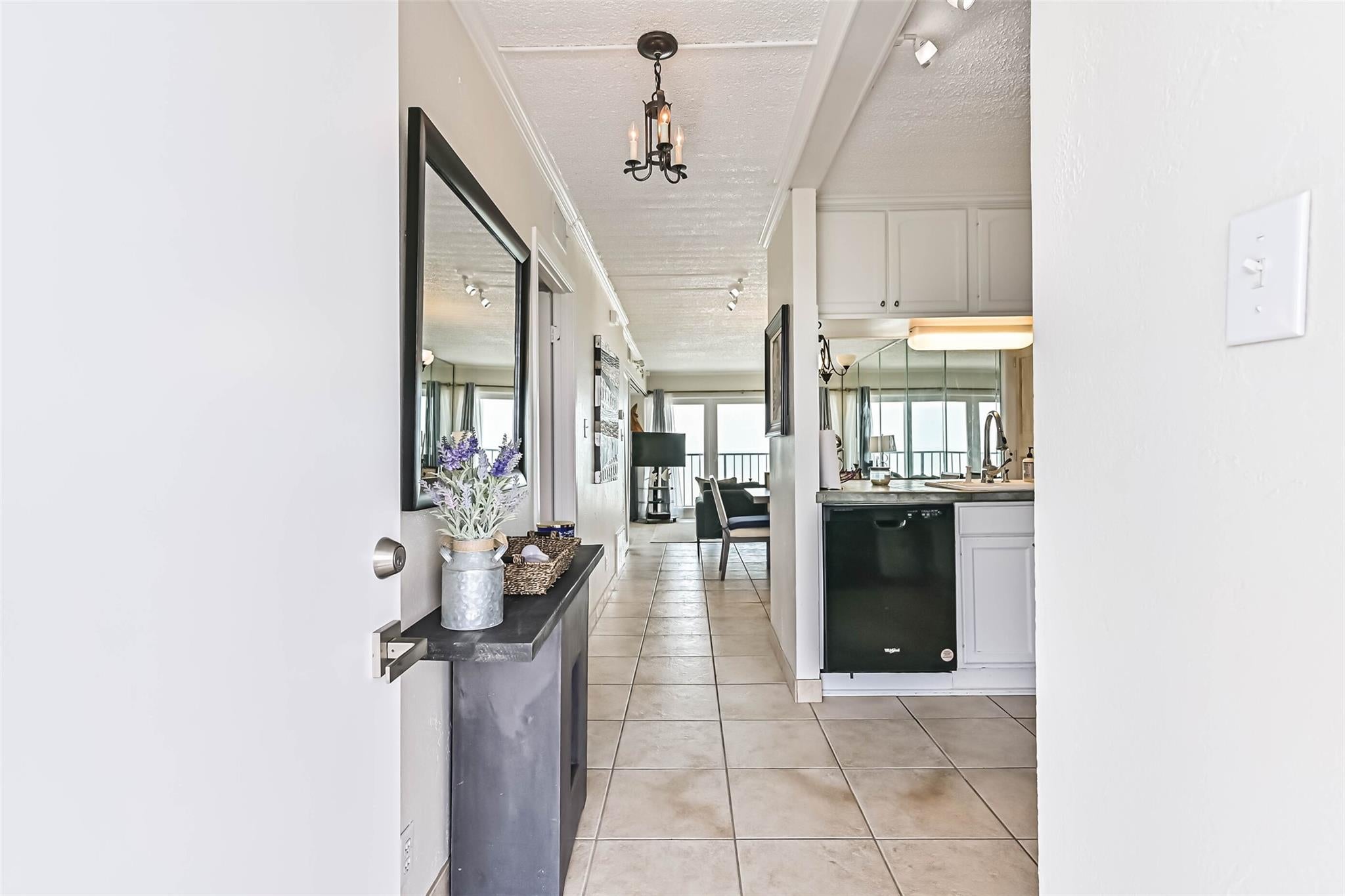 7310 Seawall Boulevard 807
