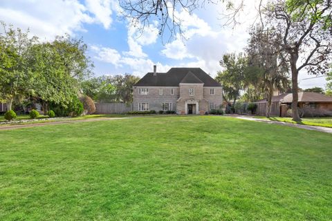 Photo of 3620 S Macgregor Way, Houston, TX 77021 (MLS # 30758944)