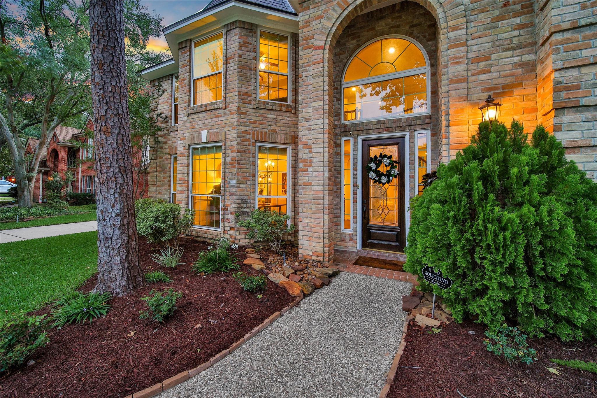 25 Berry Blossom Drive
