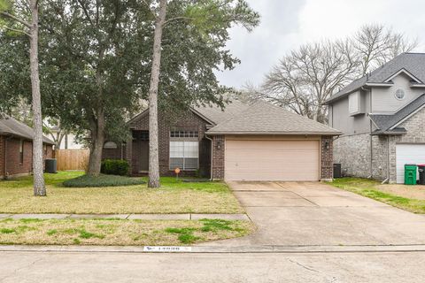 Photo of 14935 Chestnut Falls Drive, Cypress, TX 77433 (MLS # 10852573)