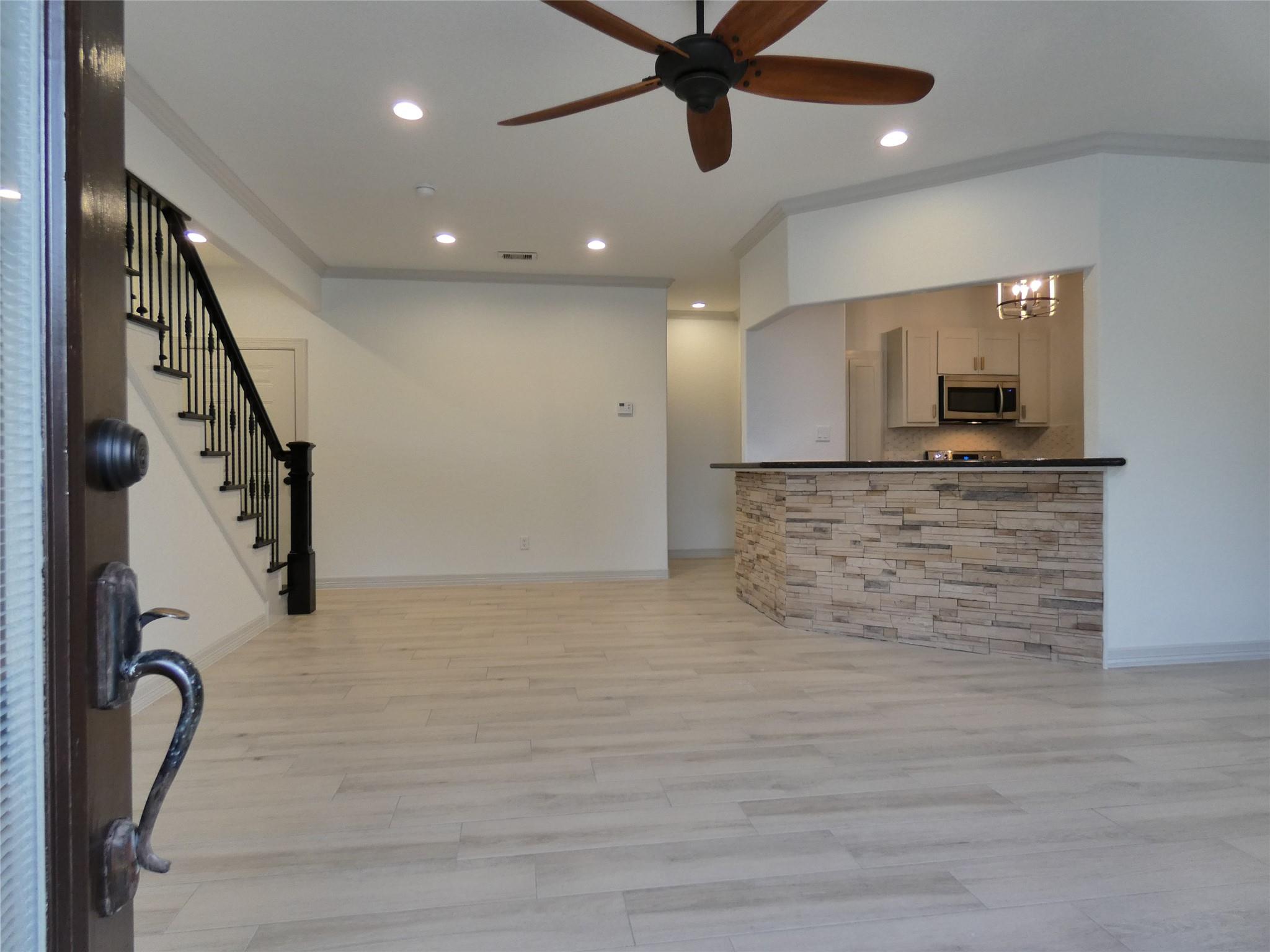 4832 Fm 2218 Road B