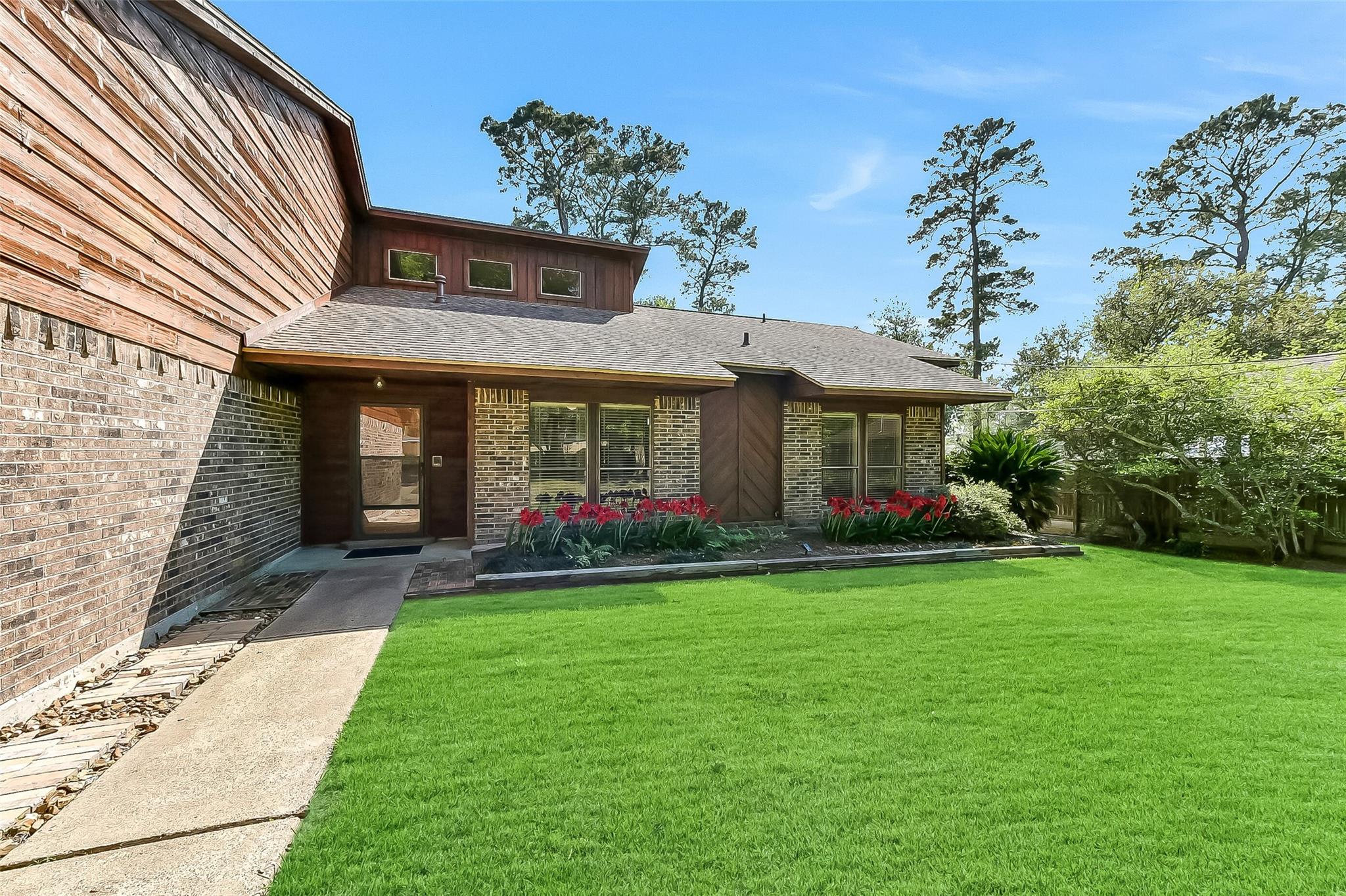 20903 Sand Springs Trail
