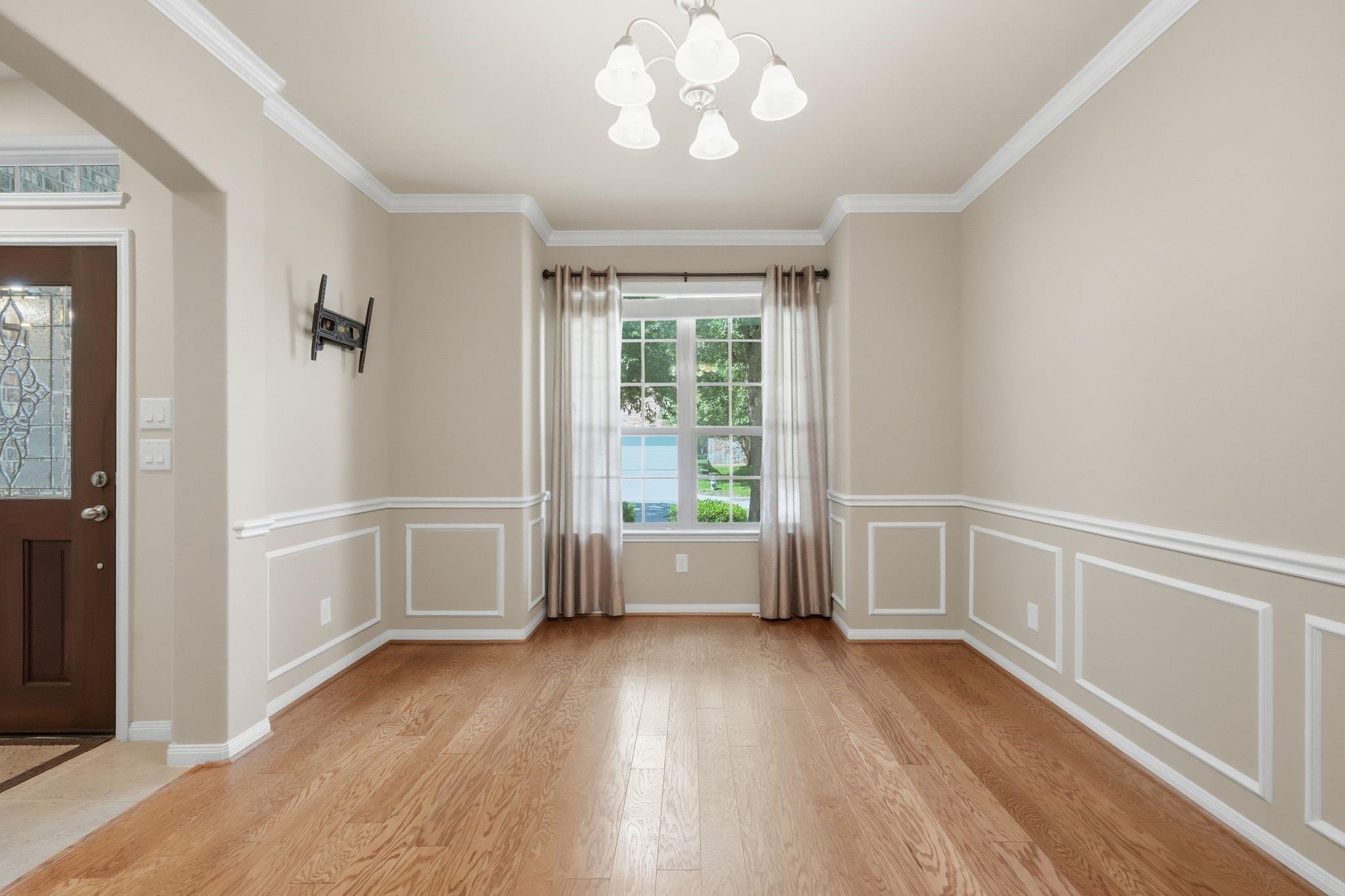 13607 Summer Hill Drive