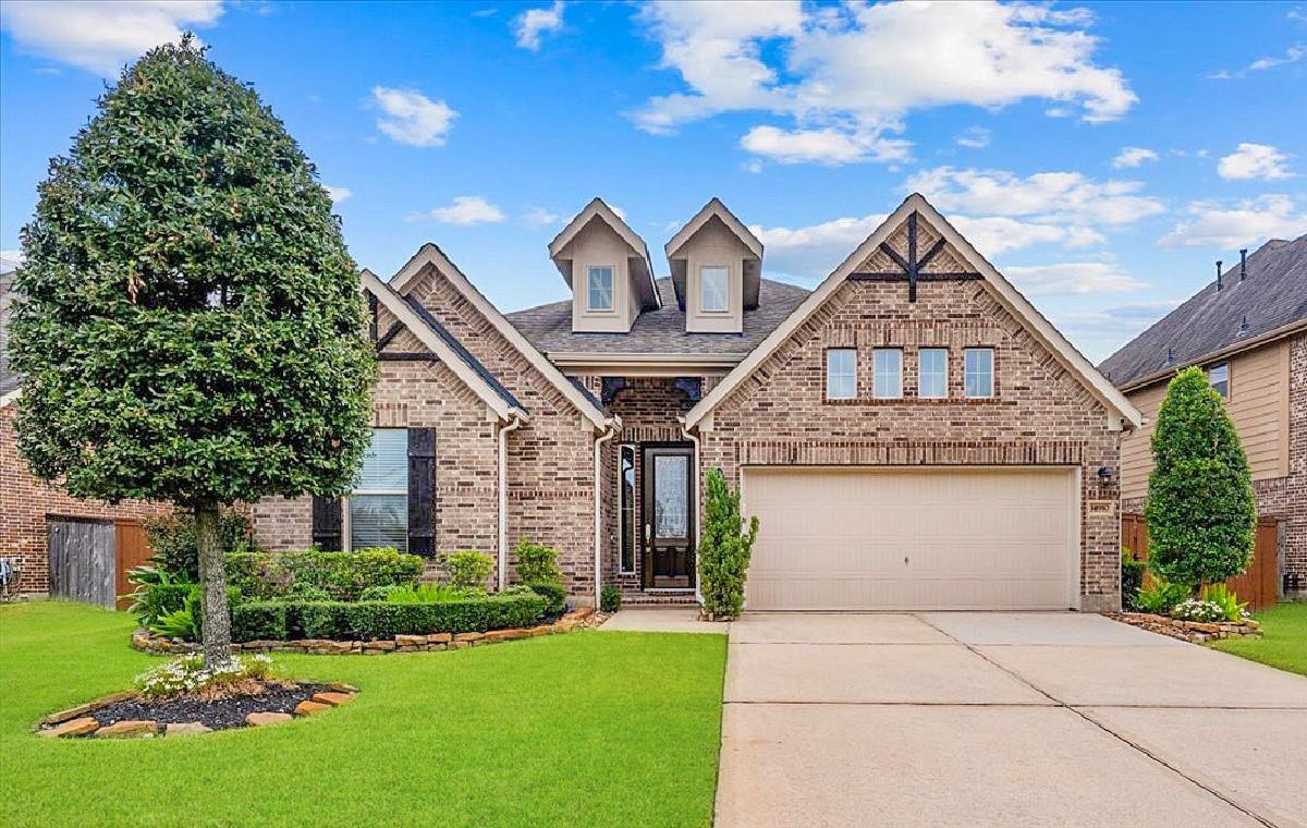 14910 Autumn Long Trail