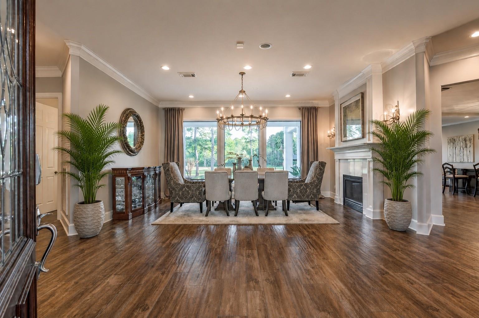 6611 Course View Lane