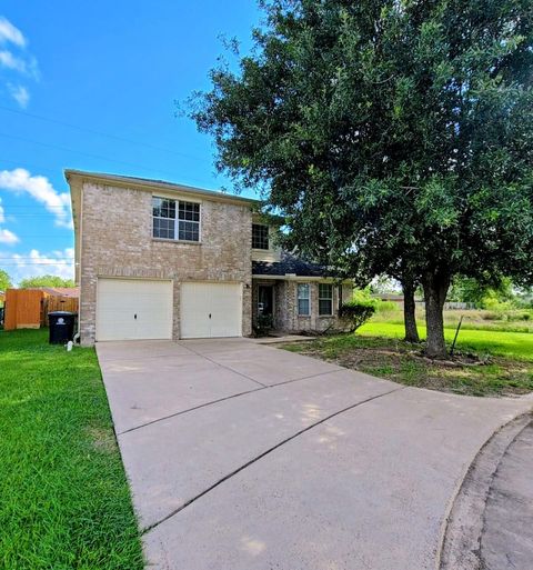 Photo of 5102 Panay Park Drive, Houston, TX 77048 (MLS # 38667420)