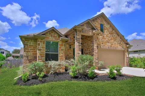 Homes For Sale - 1186 Oak Lane<br/> Montgomery County, Conroe, TX 77316