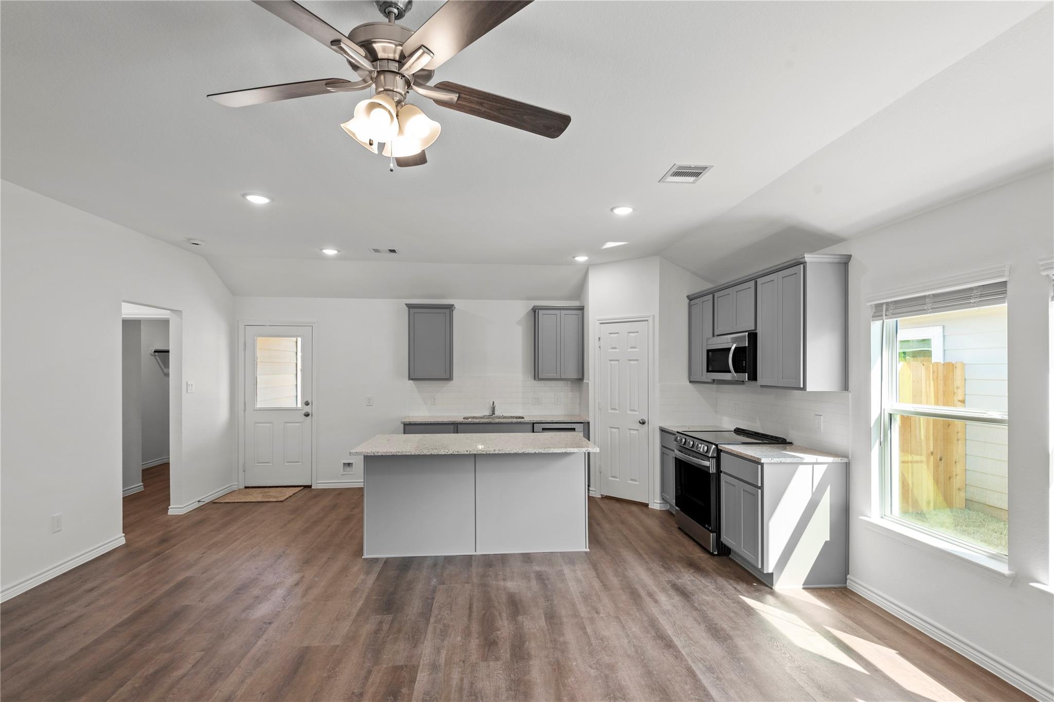 510 Oak Chase Avenue