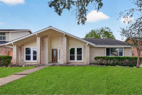 Photo of 11034 Hidden Bend Drive, Houston, TX 77064 (MLS # 88880106)