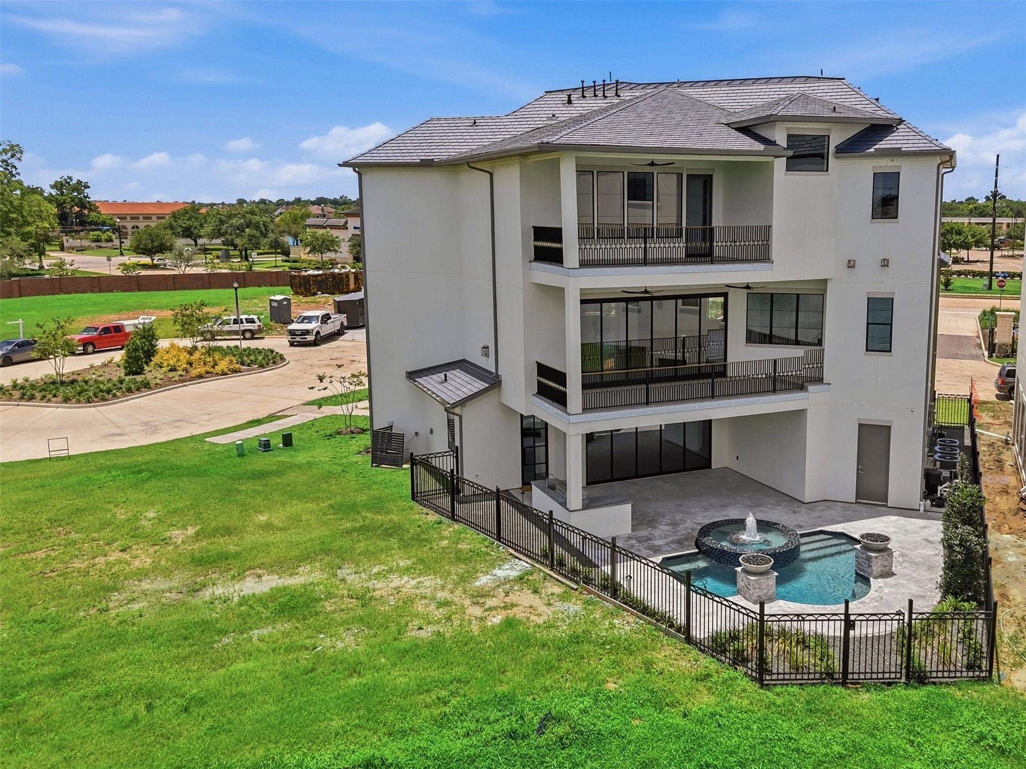 4610 Sunset Circle