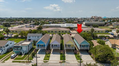 Photo of 2301 67th Street, Galveston, TX 77551 (MLS # 7571376)