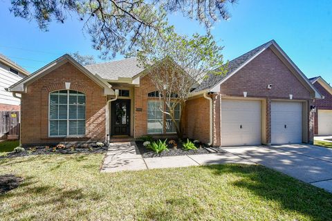Photo of 6106 Fox Wind Court, Houston, TX 77041 (MLS # 71069785)