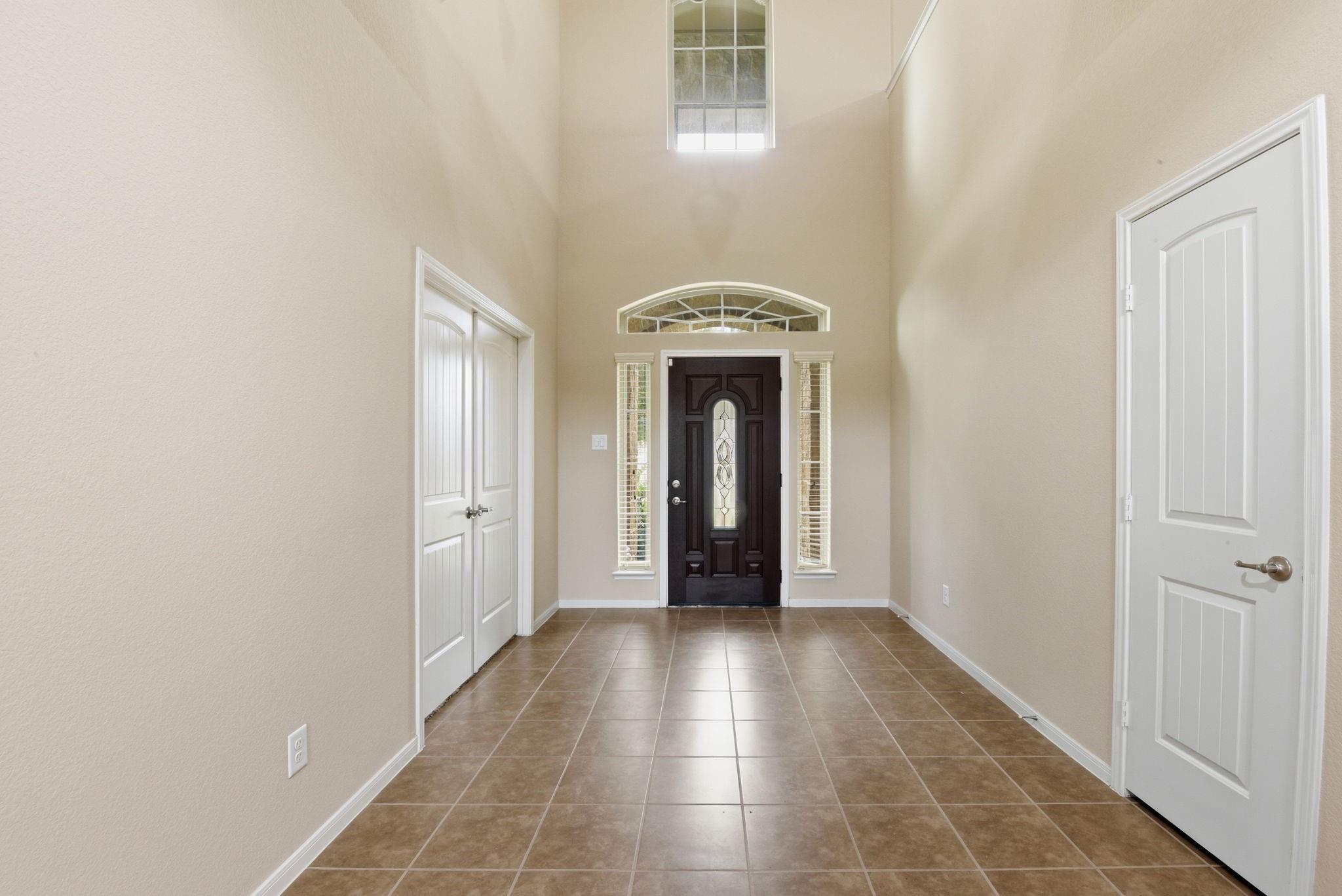 2552 Wild Oak Forest Lane