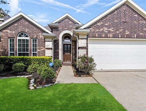 Photo of 8319 Montego Bay Drive, Baytown, TX 77523 (MLS # 87933561)